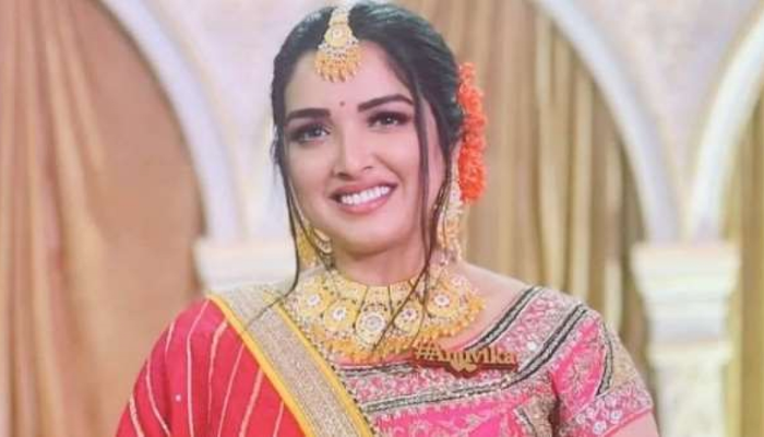 Amrapali Dubey Photo Amrapali Dubey Photo